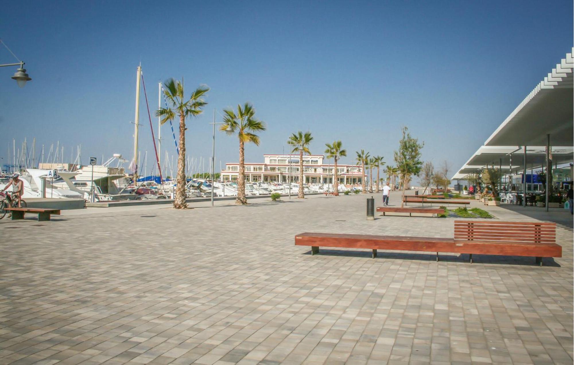 Amazing Apartment In Santa Pola Εξωτερικό φωτογραφία