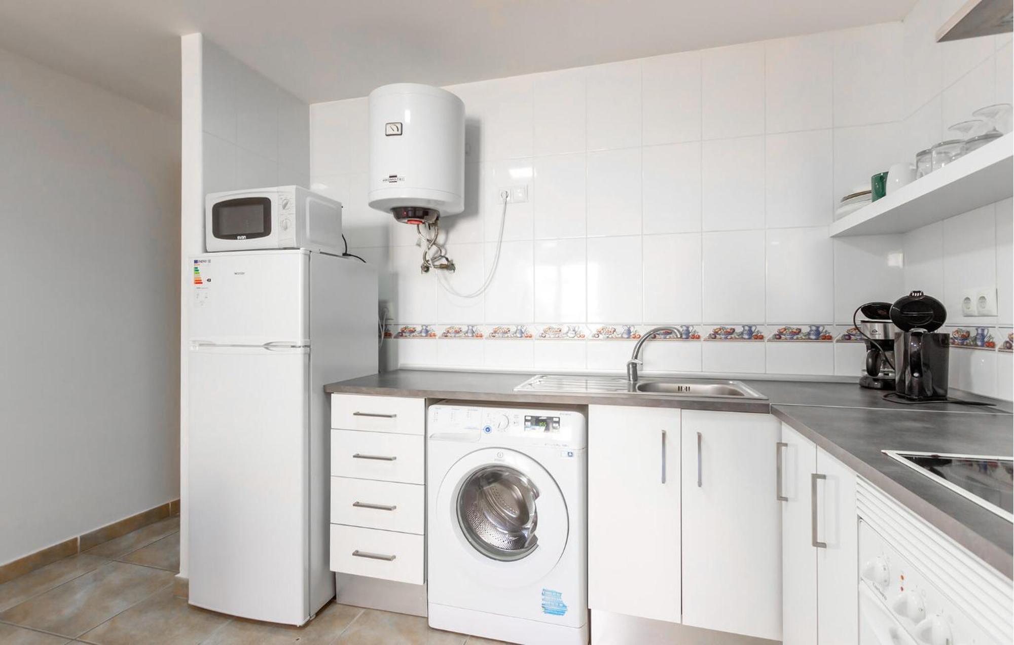 Amazing Apartment In Santa Pola Εξωτερικό φωτογραφία